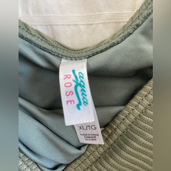 Aqua XL Ribbed Bathing Suit - Picture 3 of 3